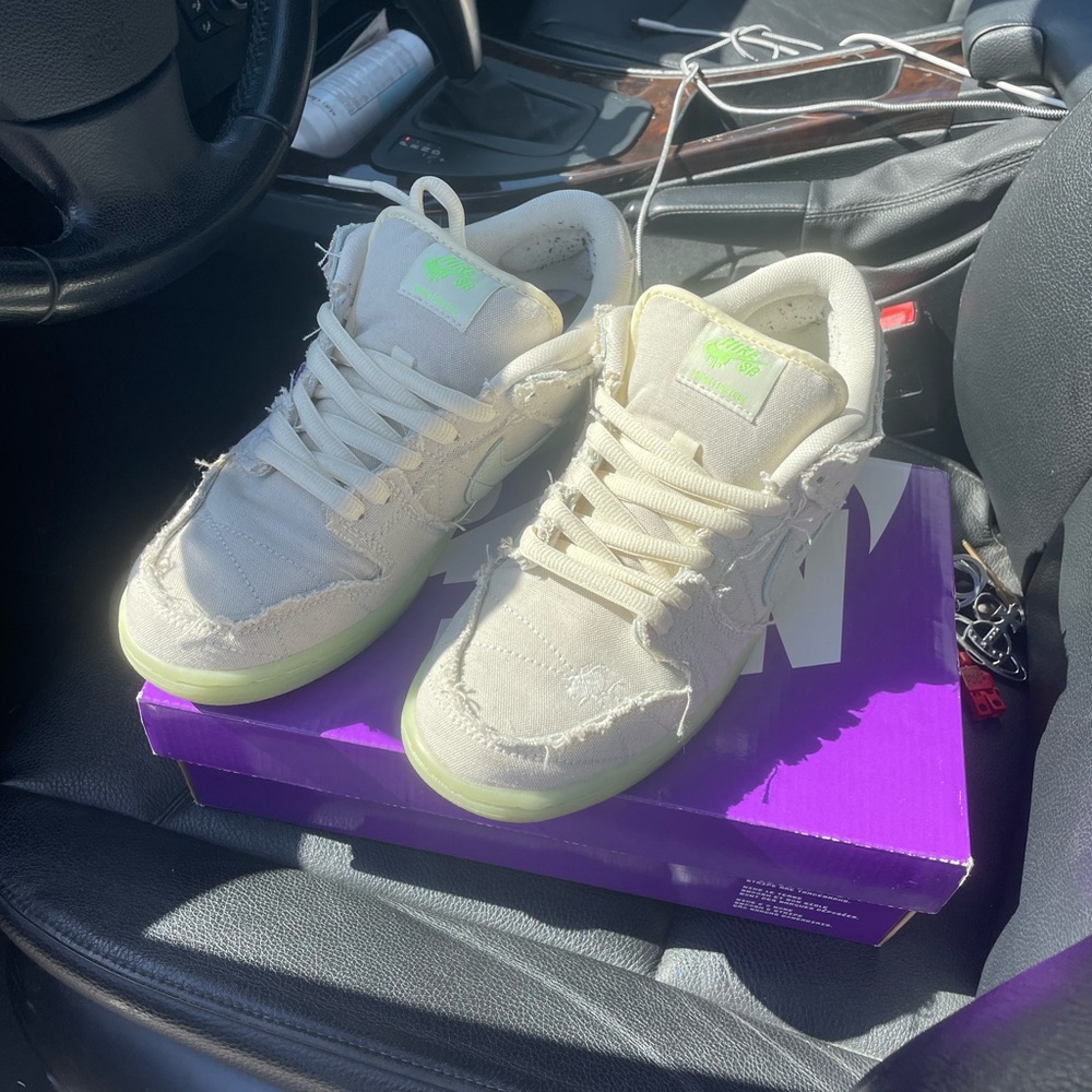 Nike mummy dunks
